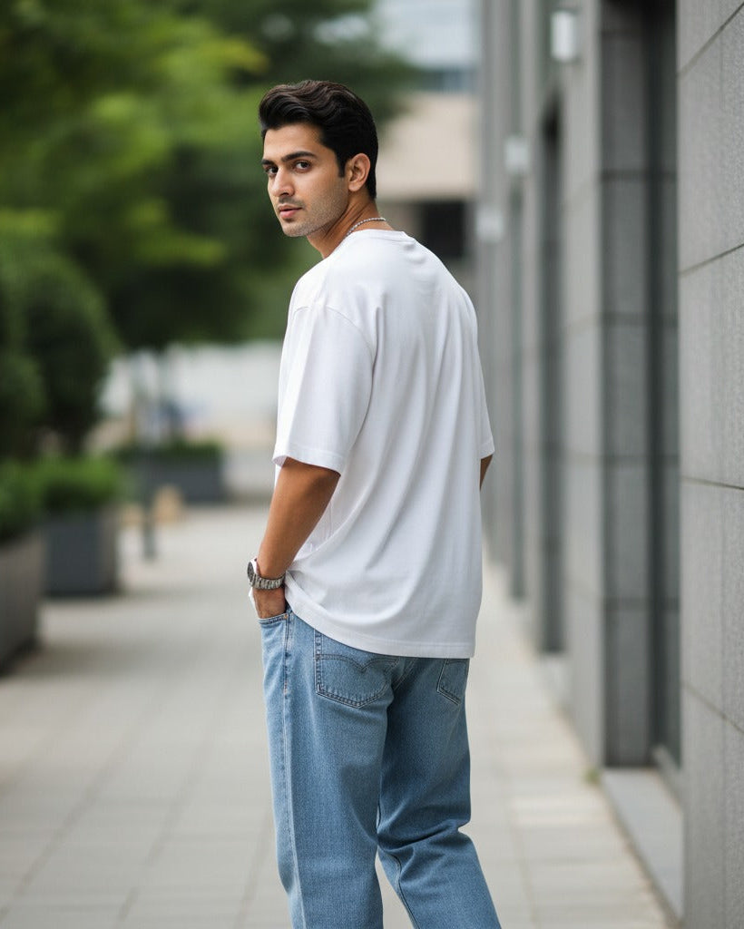 Apprntly University Oversized Tee